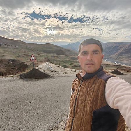 Zaur Guest Hause Hotel Xinaliq Buitenkant foto