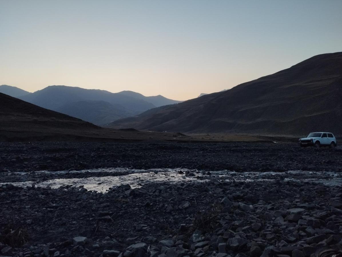 Zaur Guest Hause Hotel Xinaliq Buitenkant foto