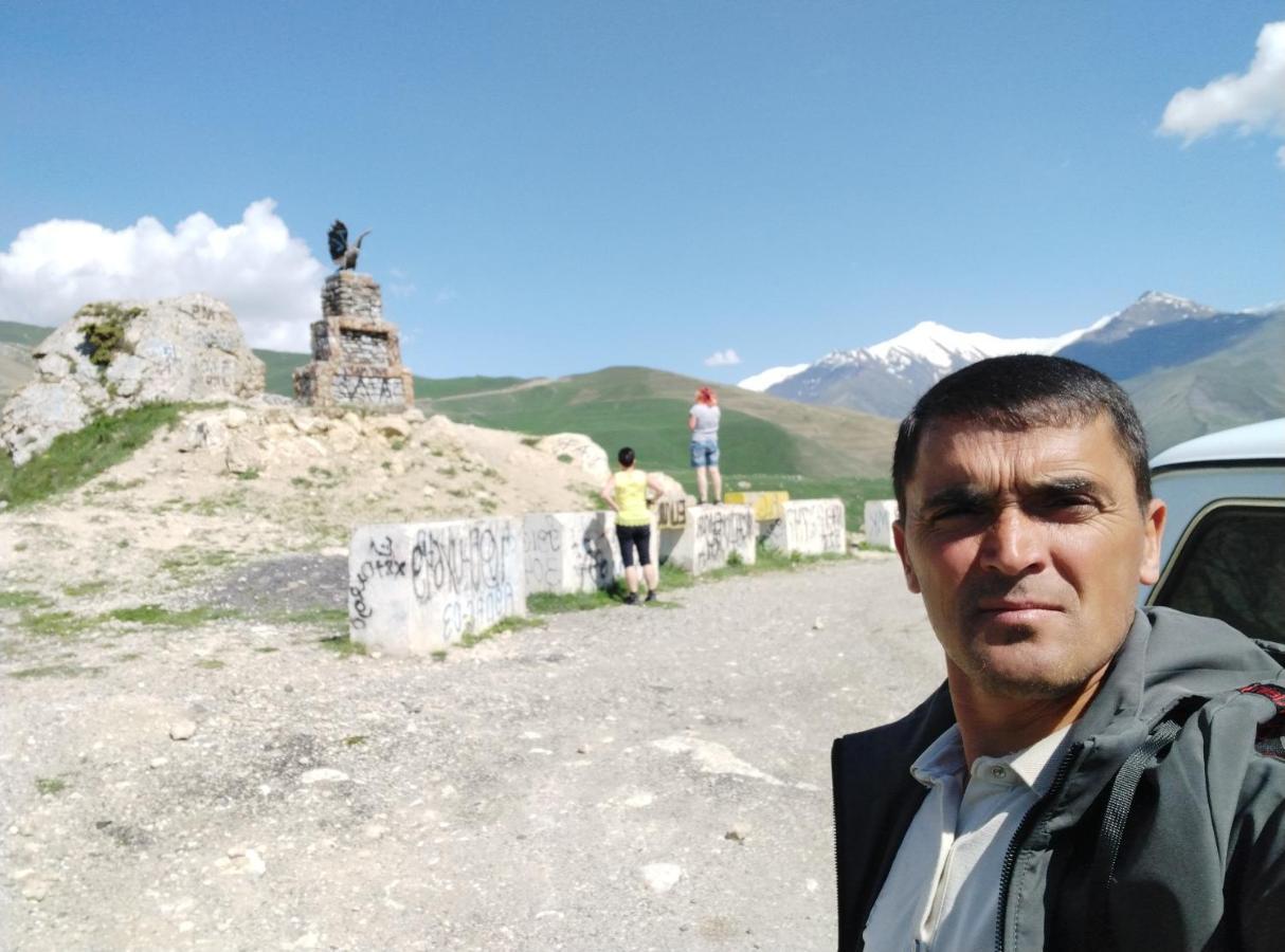 Zaur Guest Hause Hotel Xinaliq Buitenkant foto
