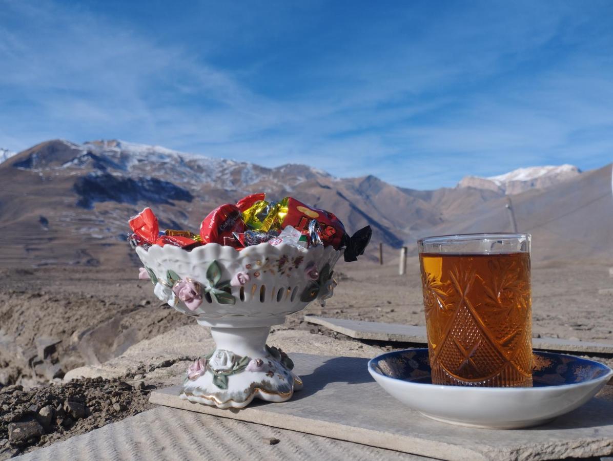 Zaur Guest Hause Hotel Xinaliq Buitenkant foto