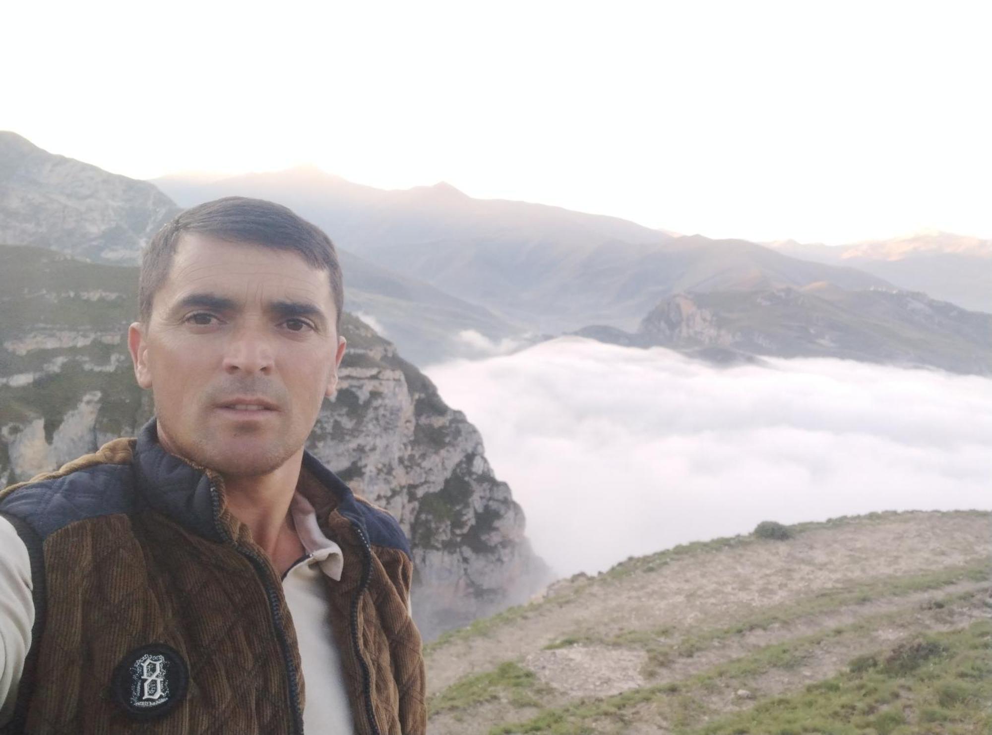 Zaur Guest Hause Hotel Xinaliq Buitenkant foto
